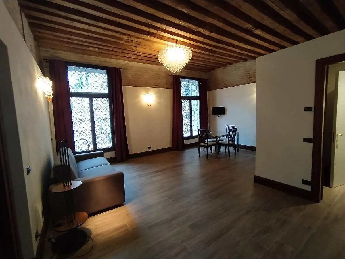 Gradenigo Apartments 767 Venice