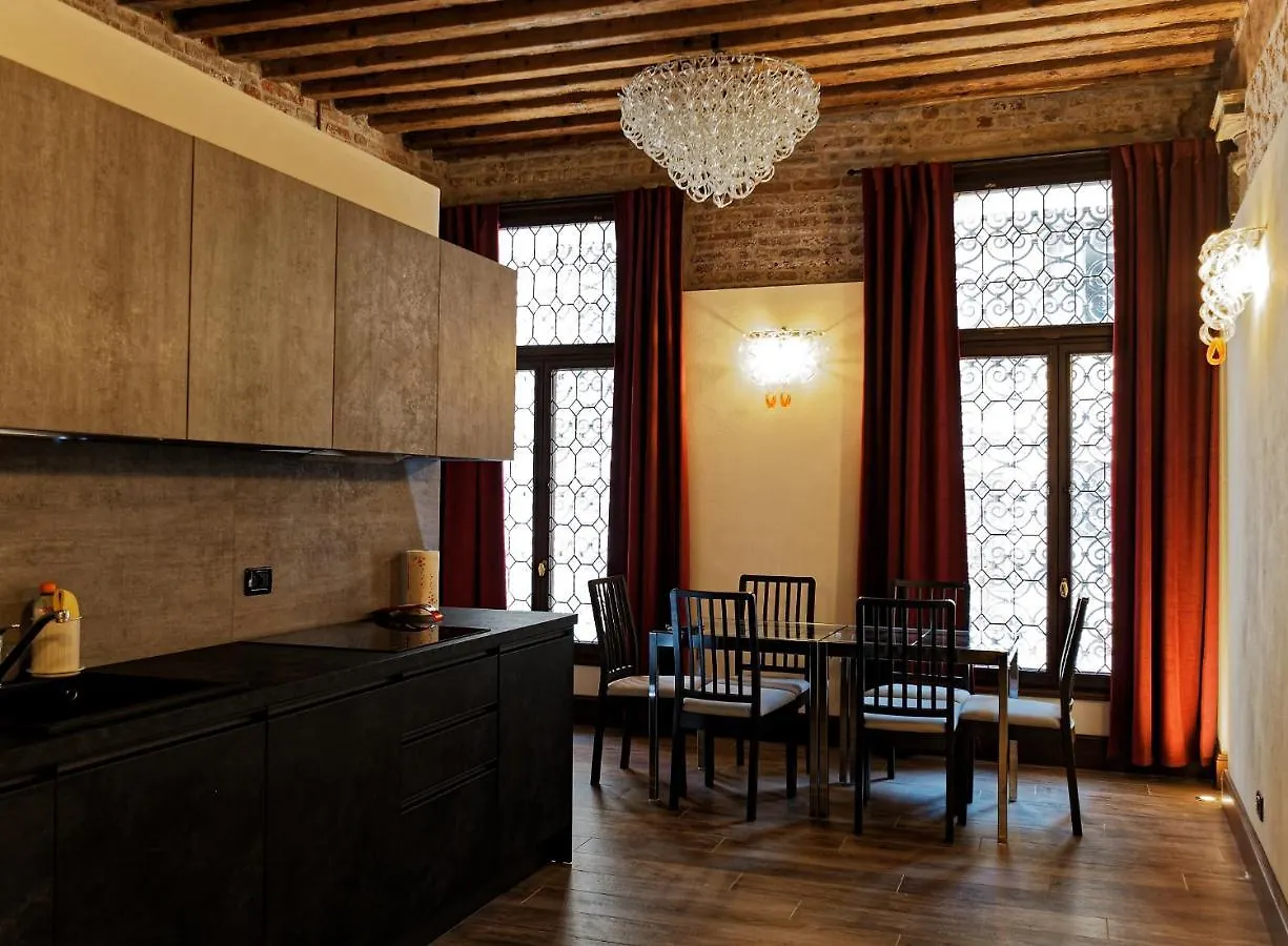 Gradenigo Apartments 767 Venice